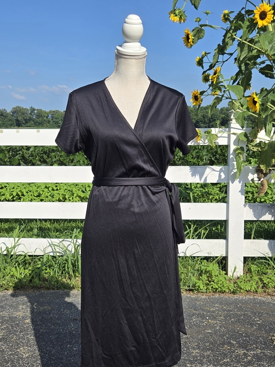 New York & Company Dresses & Skirts - New York & Company Black Wrap Midi Dress